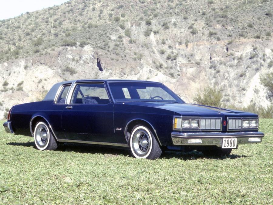 Oldsmobile Delta 88 Holiday Coupe '1980